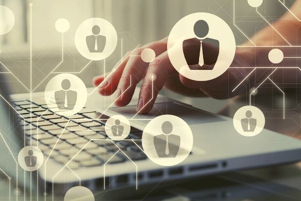 The Benefits of Storing Employee Documents Electronically